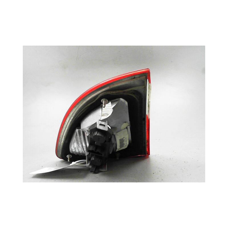 FEU ARRIERE INTERIEUR GAUCHE FORD GALAXY MONOSP. I Phase 2 2000-2006