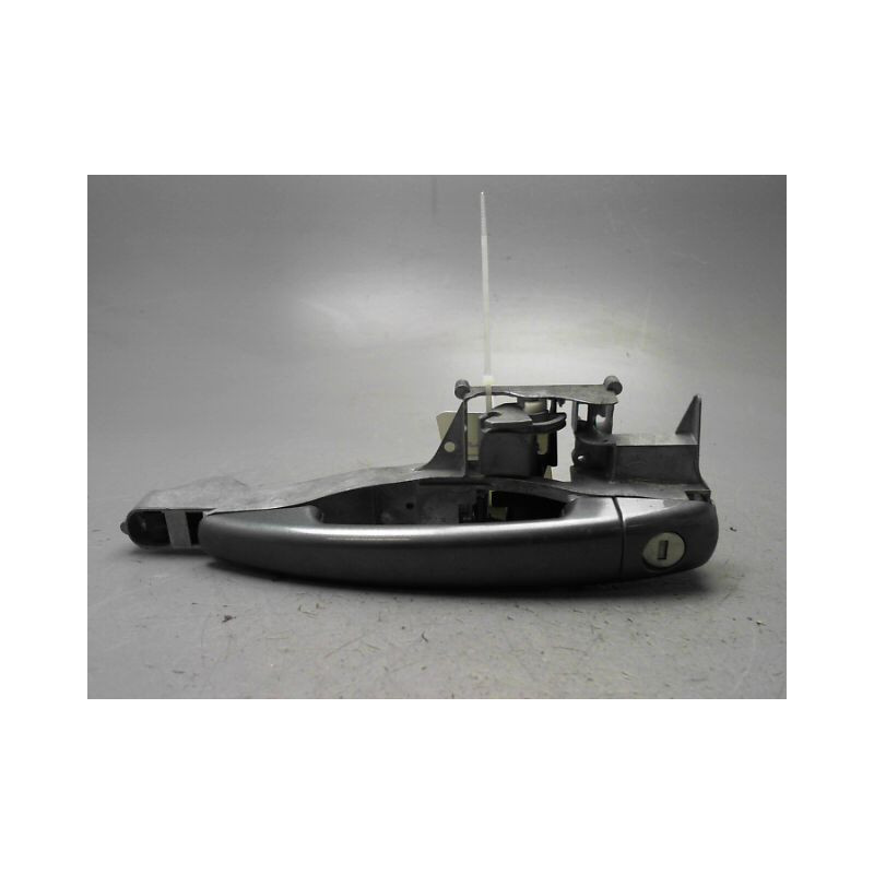 POIGNEE EXTERIEURE PORTE AVANT GAUCHE PEUGEOT 207 2006-2013