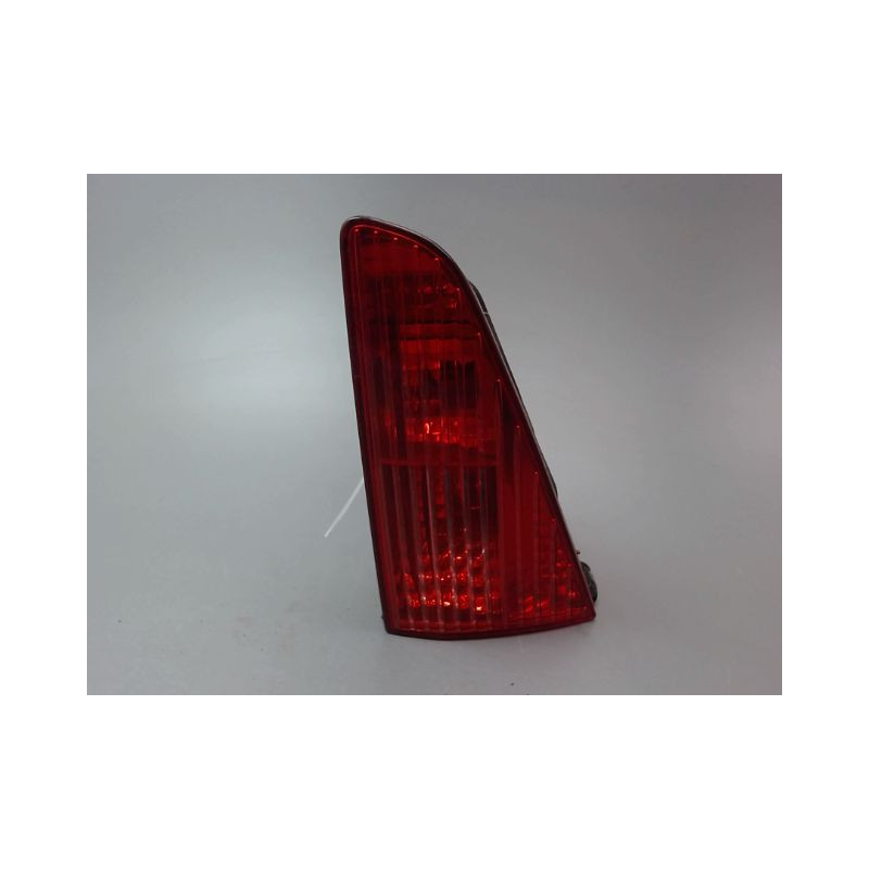FEU ARRIERE INTERIEUR DROIT PEUGEOT 607 BERL. Phase 2 2004-2010