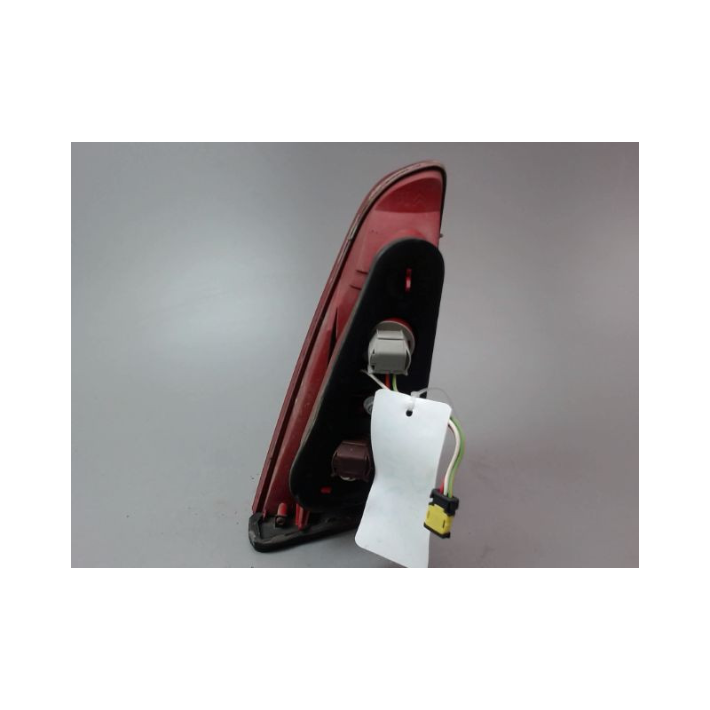 FEU ARRIERE INTERIEUR DROIT PEUGEOT 607 BERL. Phase 2 2004-2010