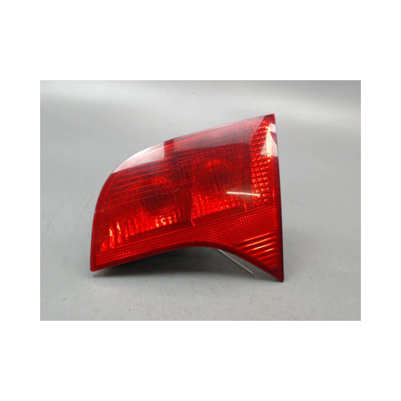 FEU ARRIERE INTERIEUR DROIT AUDI A4 AVANT II Phase 2 2004-2008