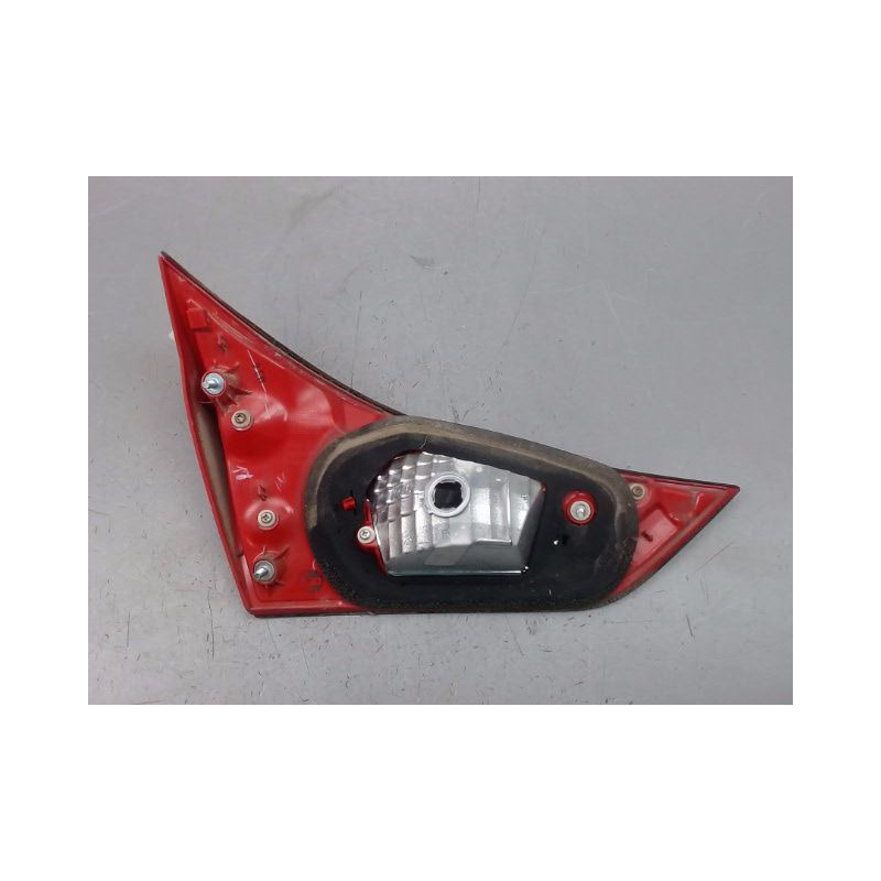FEU ARRIERE INTERIEUR DROIT TOYOTA AURIS I Phase 2 2010-2012