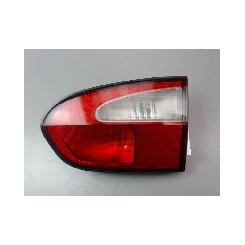 FEU ARRIERE INTERIEUR DROIT HYUNDAI H1 STAREX FG I PHASE 1 1997-2007