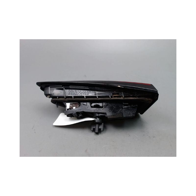 FEU ARRIERE INTERIEUR GAUCHE OPEL ASTRA IV Phase 1 (J) 2010-2012