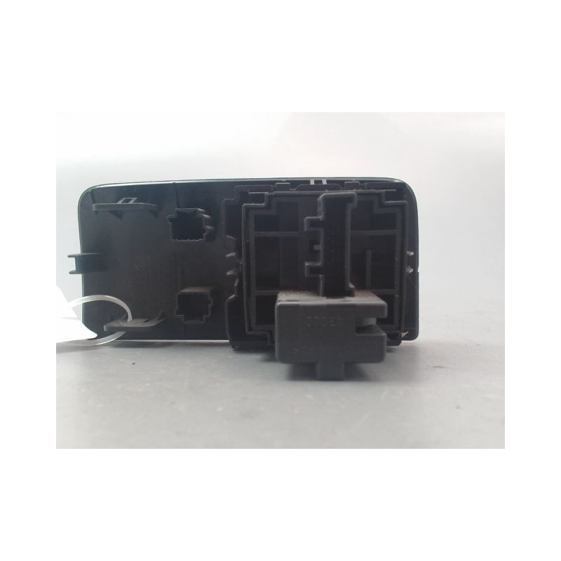 BOITIER PHARE ANTIBROUILLARD G RENAULT MEGANE III Phase 1 2008-2012