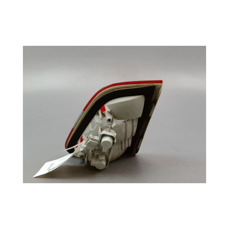 FEU ARRIERE INTERIEUR GAUCHE MERCEDES CLASSE B 2008-
