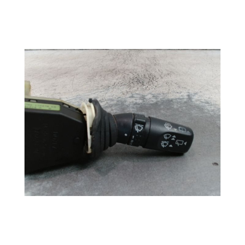 COMMANDE ESSUIE GLACE FORD MONDEO 96-00