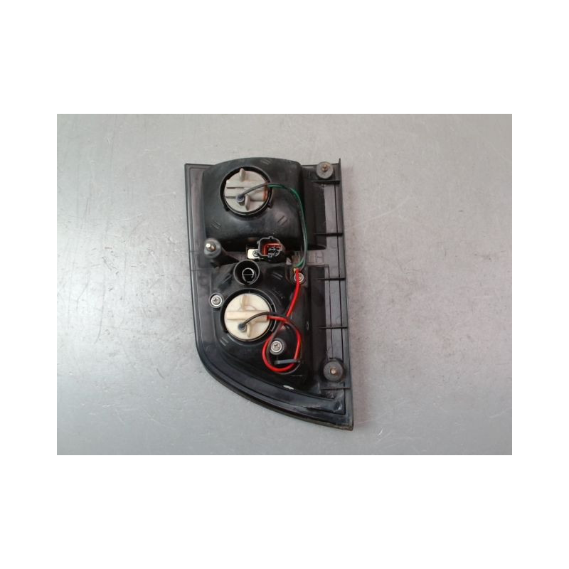 FEU ARRIERE INTERIEUR GAUCHE SSANGYONG KYRON 2005-