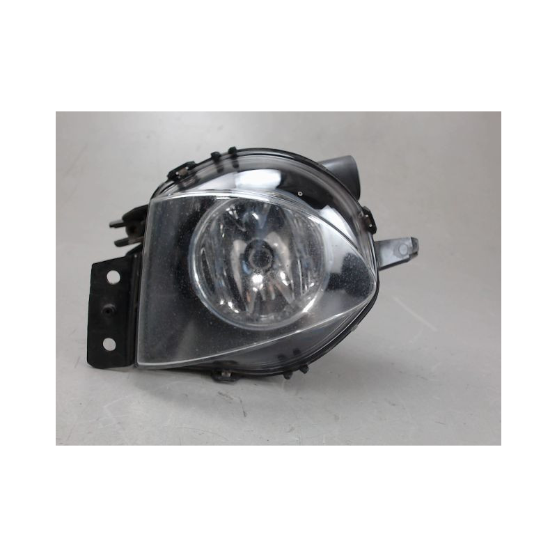 PHARE ANTIBROUILLARD AVANT GAUCHE B.M.W. SERIE 3