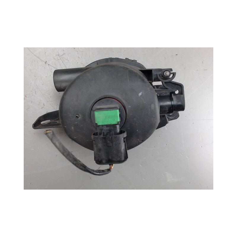 PHARE ANTIBROUILLARD AVANT GAUCHE B.M.W. SERIE 3