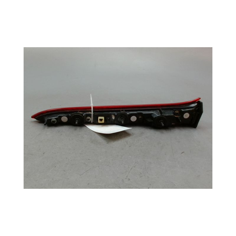 FEU ARRIERE INTERIEUR GAUCHE TOYOTA PRIUS 2004-