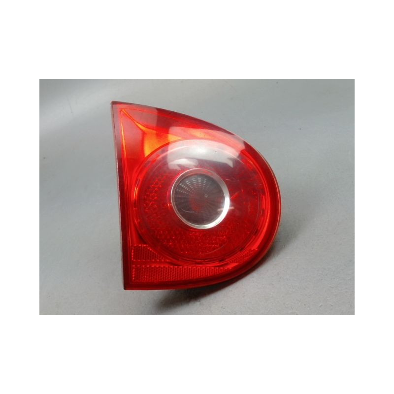 FEU ARRIERE INTERIEUR GAUCHE VOLKSWAGEN GOLF V (1K) 2003-2008