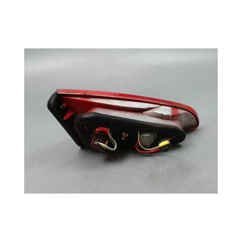 FEU ARRIERE INTERIEUR DROIT PEUGEOT 607 BERL. Phase 1 1999-2004