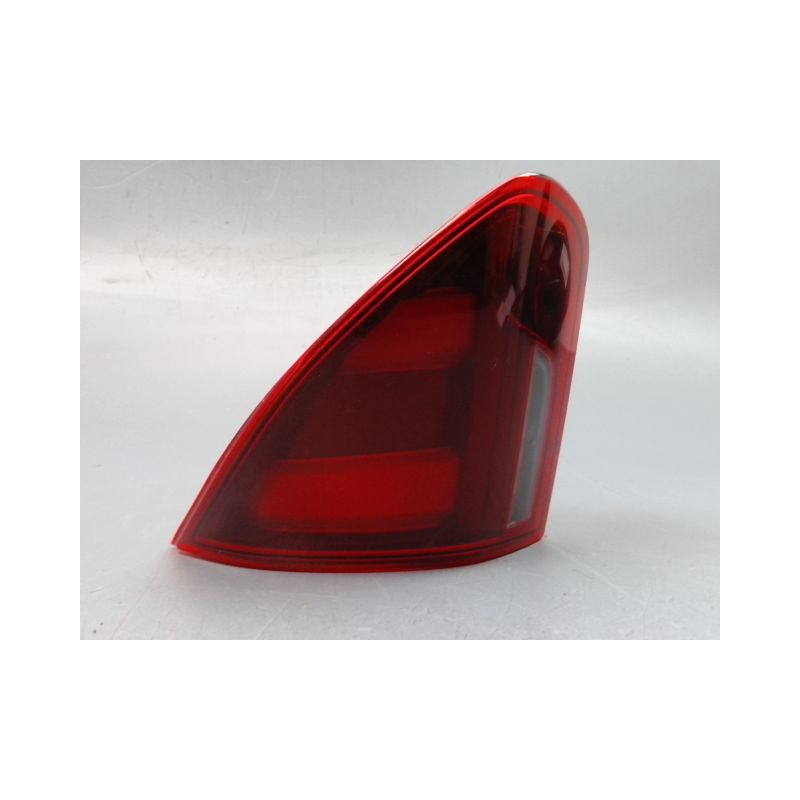 FEU ARRIERE INTERIEUR GAUCHE PEUGEOT 2008 Phase 1 2013-...