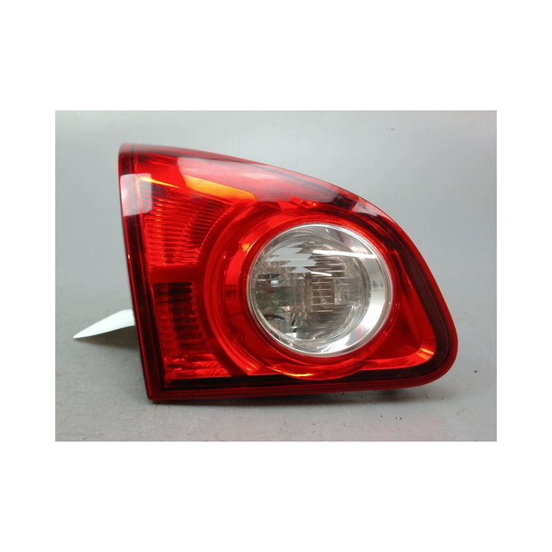 FEU ARRIERE INTERIEUR GAUCHE NISSAN QASHQAI BREAK I Phase 1 2007-2010