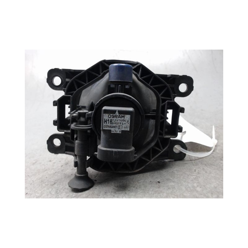 PHARE ANTIBROUILLARD AVANT GAUCHE DACIA SANDERO