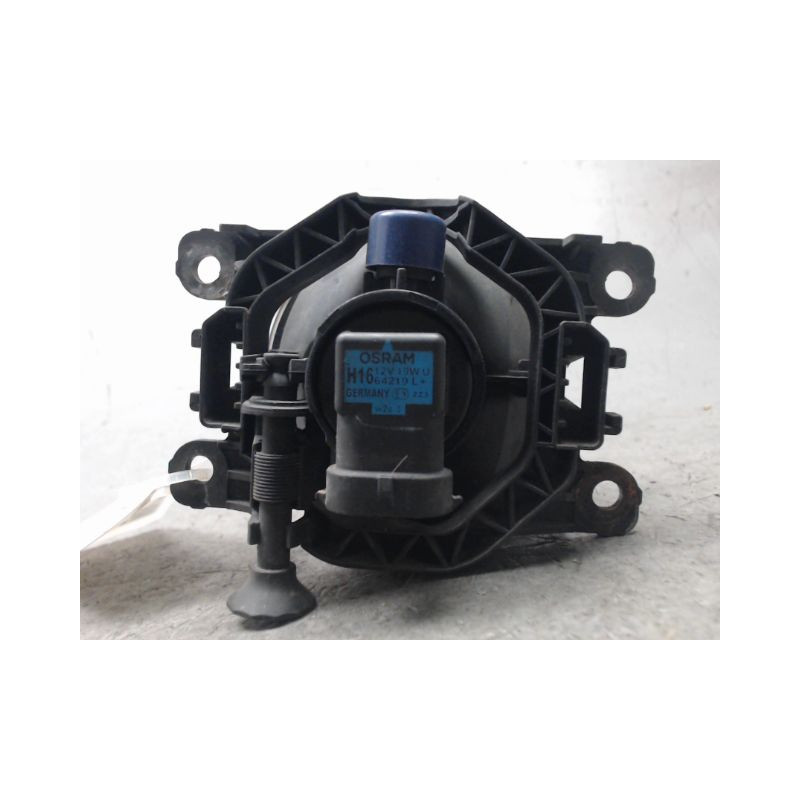PHARE ANTIBROUILLARD AVANT DROIT RENAULT MEGANE