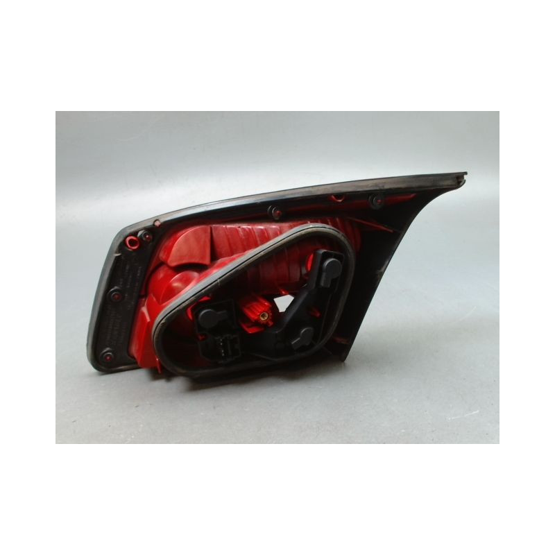 FEU ARRIERE INTERIEUR GAUCHE RENAULT VEL SATIS Phase 2 2005-2009