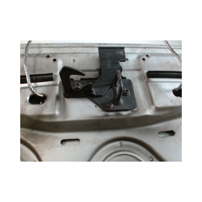 CAPOT VOLKSWAGEN POLO