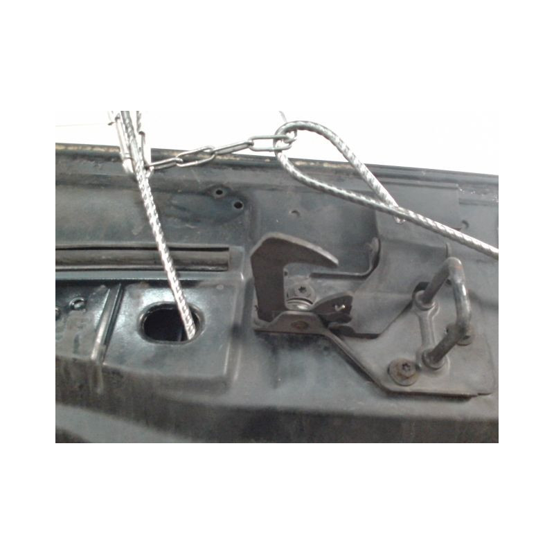 CAPOT VOLKSWAGEN POLO