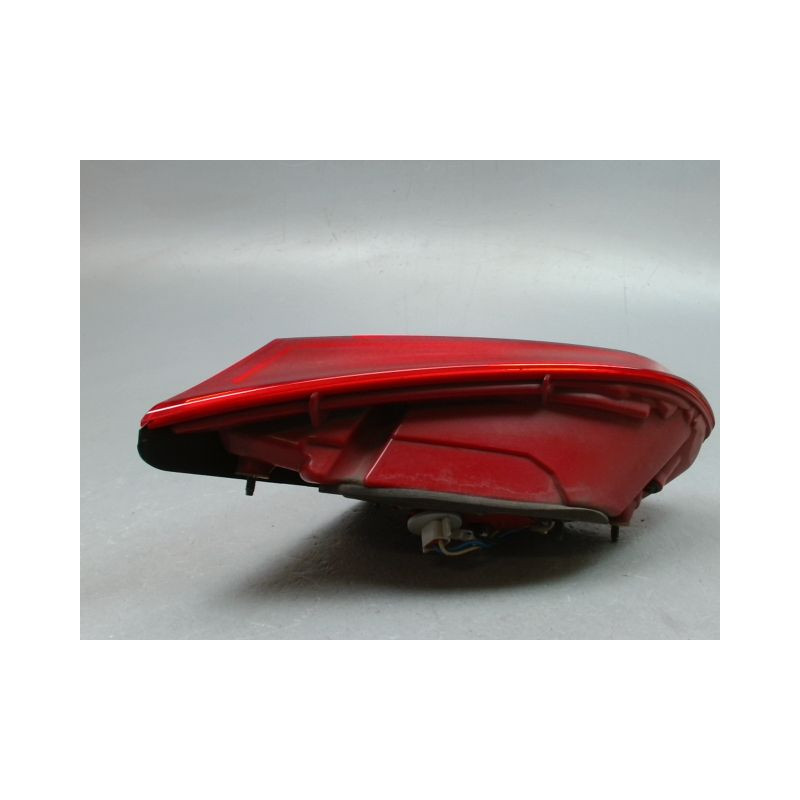 FEU ARRIERE INTERIEUR DROIT KIA PRO CEE D II Phase 1 2013-...