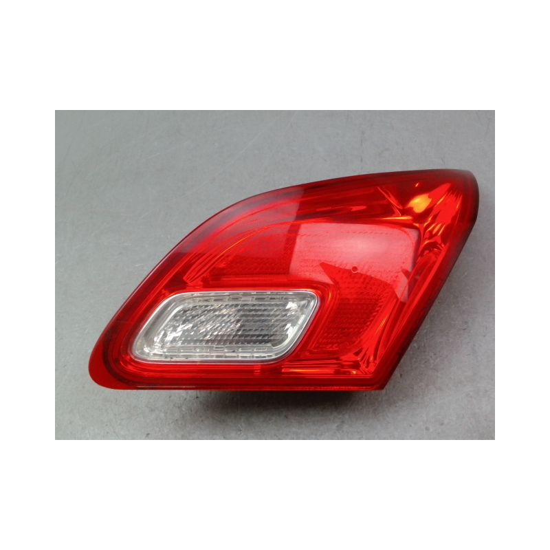 FEU ARRIERE INTERIEUR DROIT OPEL ASTRA IV Phase 1 (J) 2010-2012