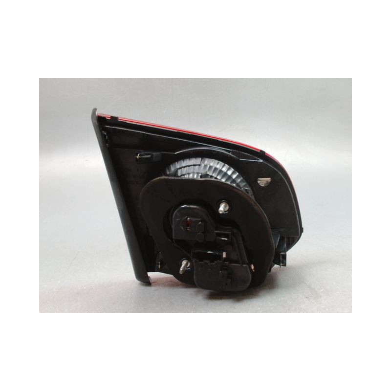 FEU ARRIERE INTERIEUR DROIT VOLKSWAGEN GOLF VI (1K) 2008-2013