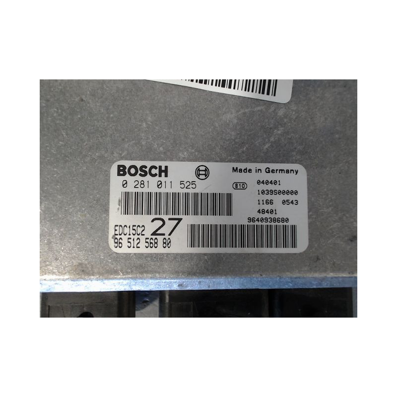 CALCULATEUR MOTEUR PEUGEOT 206