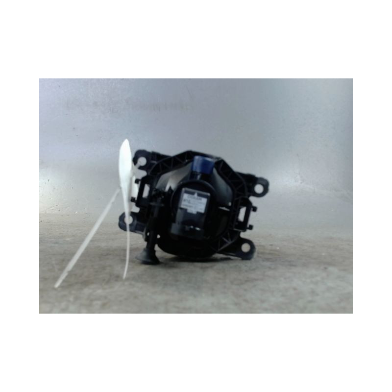 PHARE ANTIBROUILLARD AVANT DROIT RENAULT MEGANE III 2008-