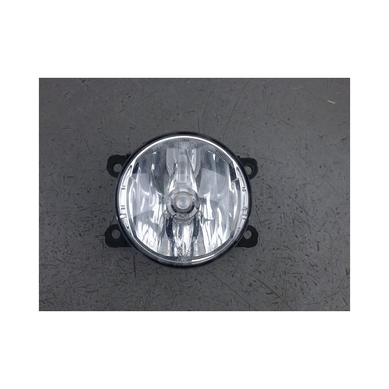 PHARE ANTIBROUILLARD AVANT DROIT RENAULT CLIO