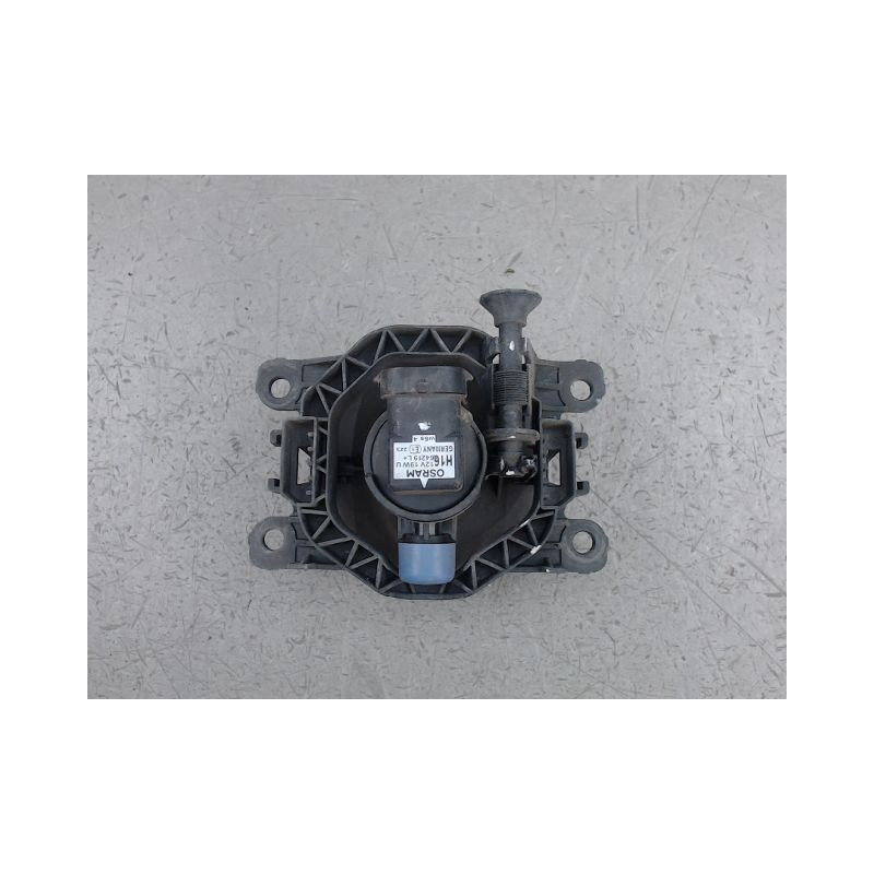 PHARE ANTIBROUILLARD AVANT DROIT RENAULT CLIO