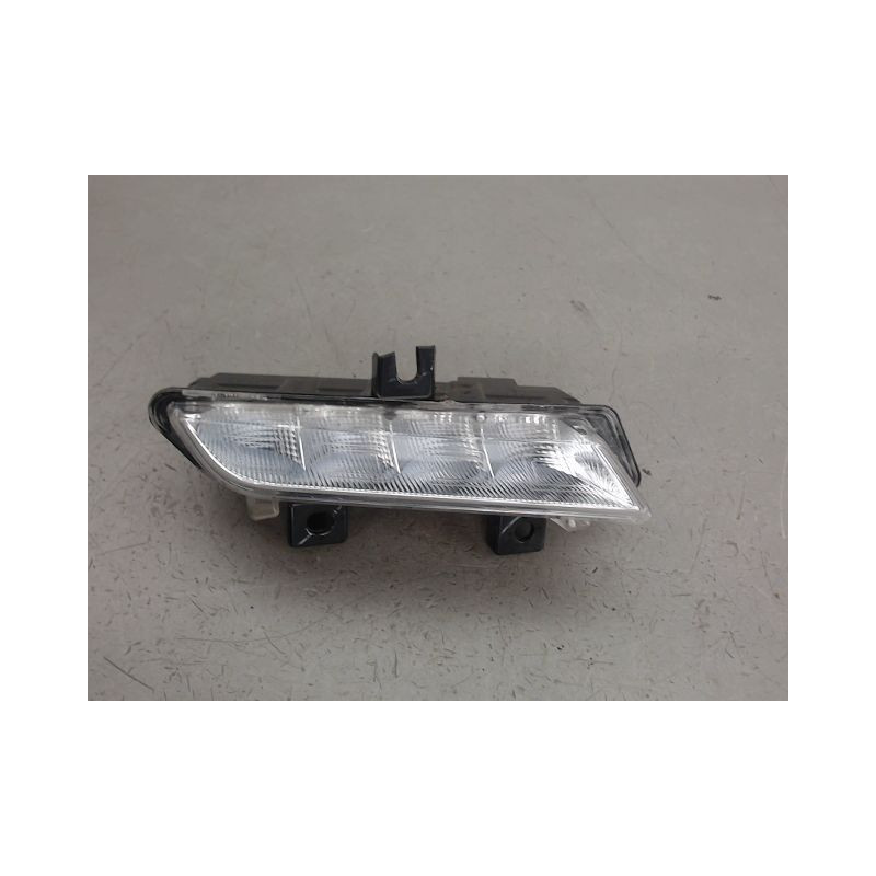 FEUX POSITION DROIT RENAULT CLIO