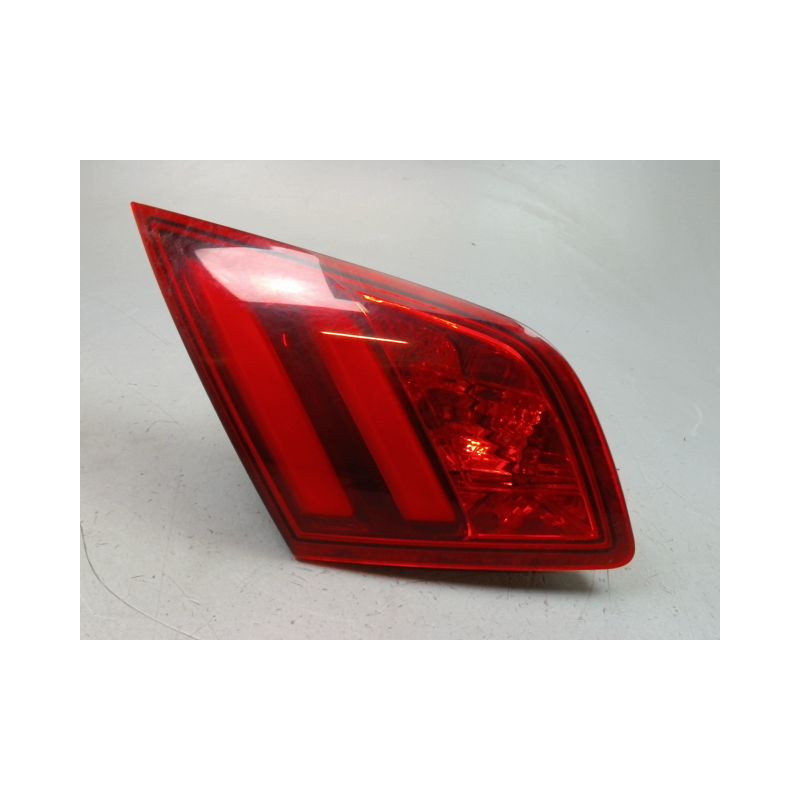 FEU ARRIERE INTERIEUR GAUCHE PEUGEOT 308 2011-