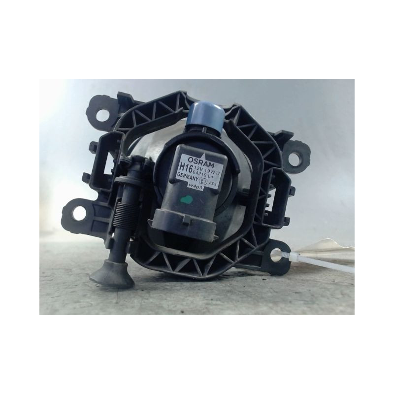 PHARE ANTIBROUILLARD AVANT GAUCHE DACIA LOGAN
