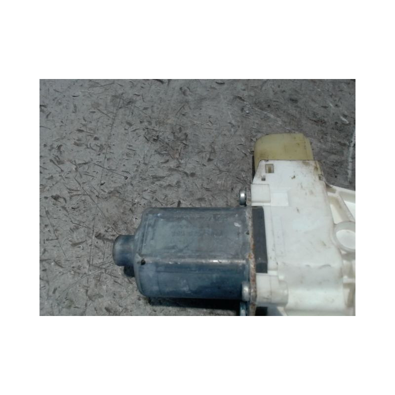 MECANISME+MOTEUR LEVE-GLACE AVANT DROIT BMW SERIE 1