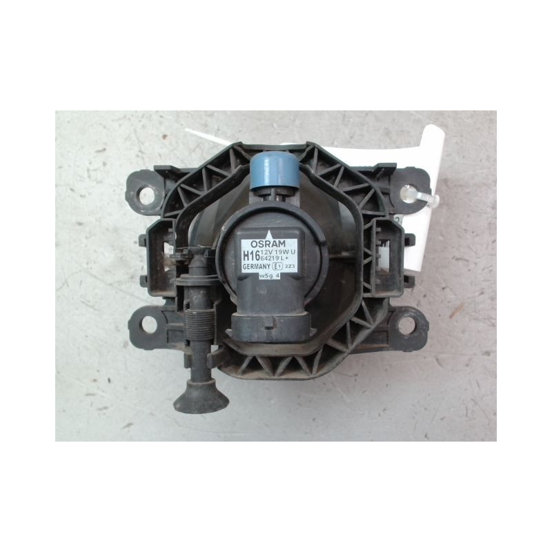 PHARE ANTIBROUILLARD AVANT DROIT RENAULT CLIO IV Phase 1 2012-...