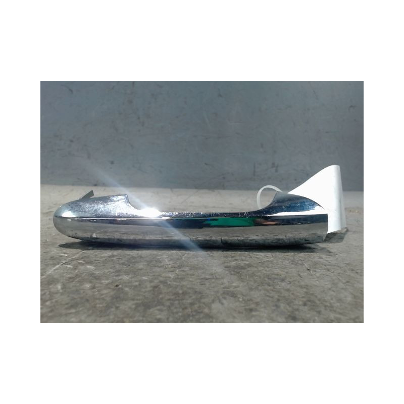 POIGNEE EXTERIEURE PORTE AVANT GAUCHE FIAT 500 2007-