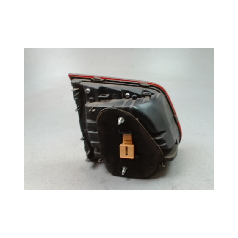FEU ARRIERE INTERIEUR DROIT VOLKSWAGEN TIGUAN BREAK I Phase 2 (5N) 2011-...