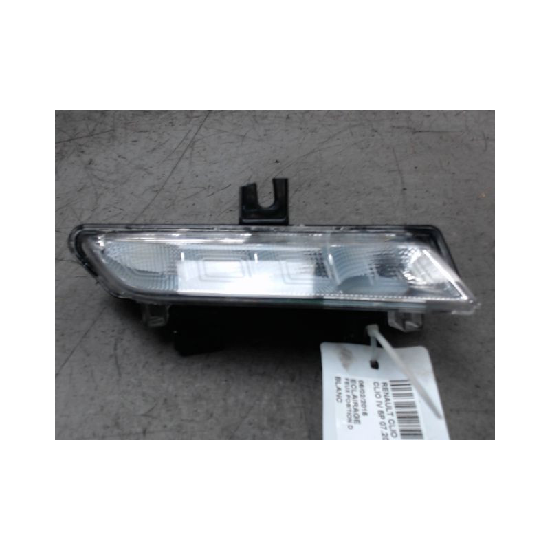 FEUX POSITION DROIT RENAULT CLIO IV 2012-