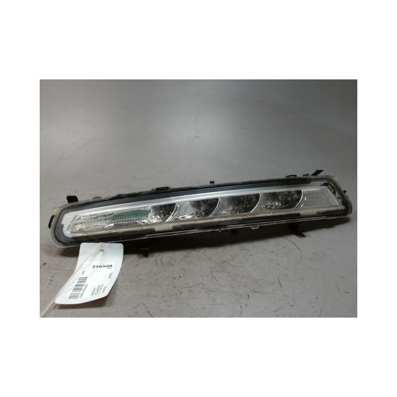 FEUX POSITION DROIT FORD MONDEO