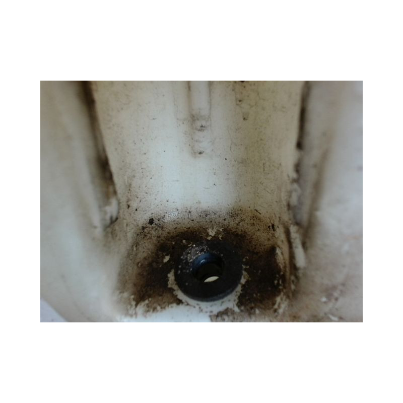 RESERVOIR LAVE-GLACE AVANT NISSAN MICRA
