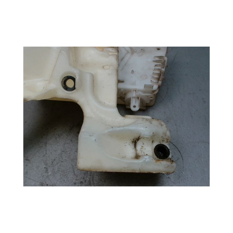 RESERVOIR LAVE-GLACE AVANT FORD MONDEO