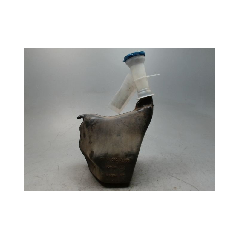 RESERVOIR LAVE-GLACE AVANT CITROEN SAXO 99-
