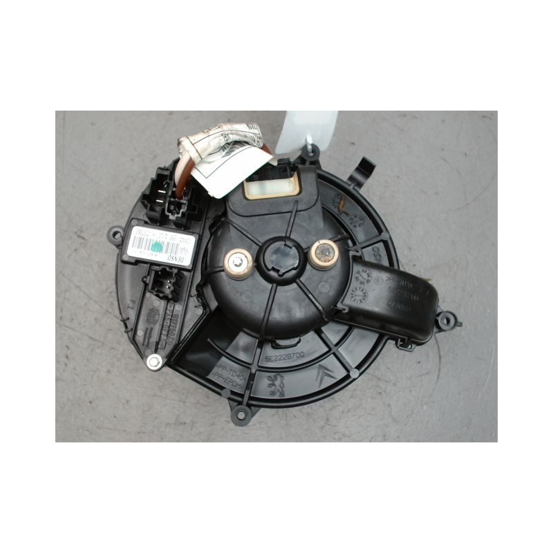 MOTEUR VENTILATEUR CHAUFFAGE CITROEN C4 PICASSO