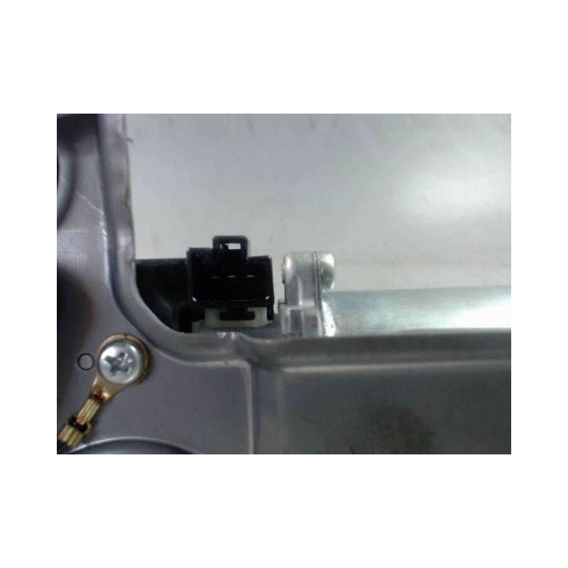 MOTEUR ESSUIE-GLACE ARRIERE TOYOTA RAV4 2003-