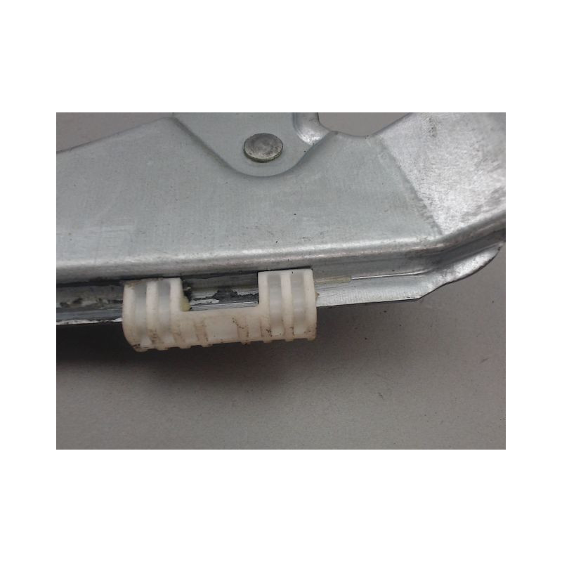 MECANISME LEVE-GLACE AVANT DROIT RENAULT CLIO