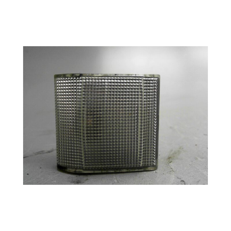 REPETITEUR AILE GAUCHE RENAULT LAGUNA