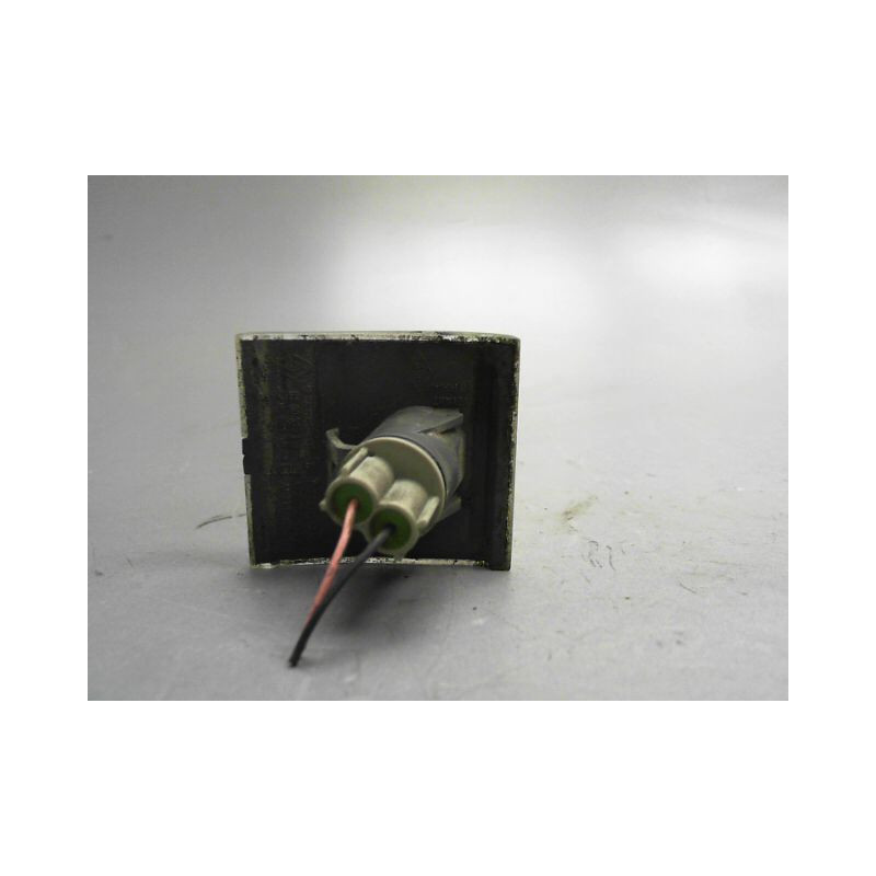 REPETITEUR AILE GAUCHE RENAULT LAGUNA