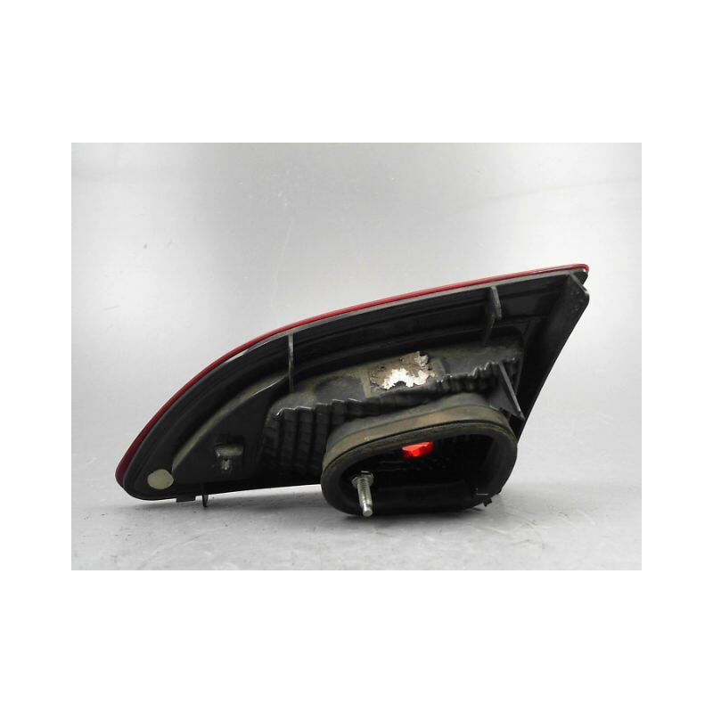 FEU ARRIERE INTERIEUR GAUCHE RENAULT MEGANE