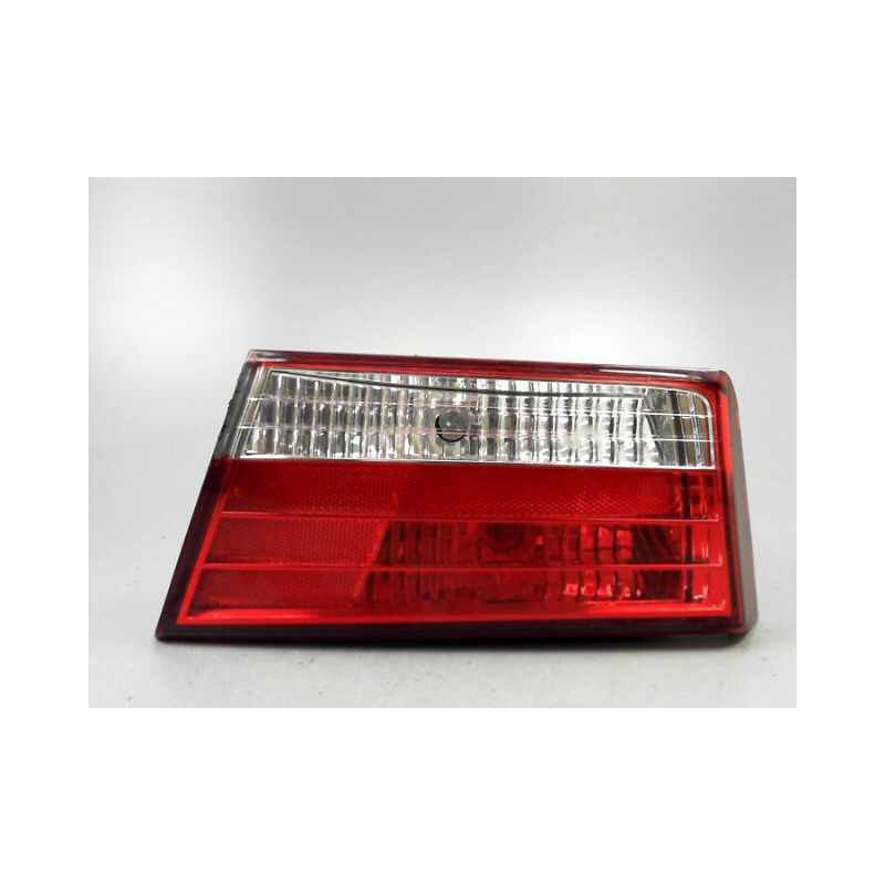 FEU ARRIERE INTERIEUR DROIT HYUNDAI SONATA 5P